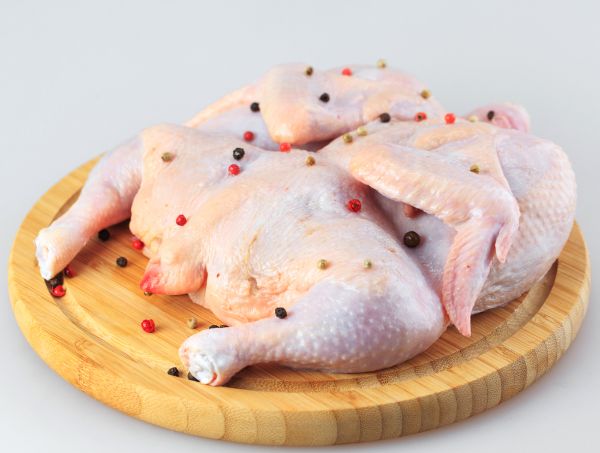 صورة دجاج أبيض مسحب فريش (اسأل عن سعر اليوم)
